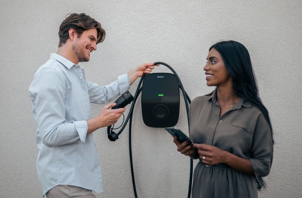 Connected And In Control: A Guide To EV Charging Apps | EVBox